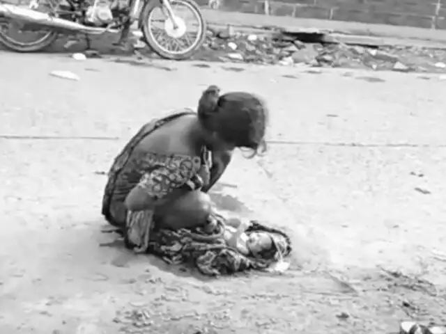 India: mujer de 17 años da a luz en plena calle sin que nadie la socorra