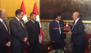 PPK y Evo Morales sostuvieron reunión previo al Gabinete Binacional 