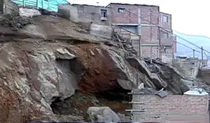 El Agustino: viviendas en peligro ante posible derrumbe de cerro