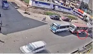 Ate: bus atropella a hombre y lo deja gravemente herido