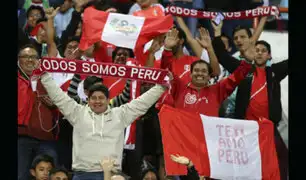Perú vs. Francia: hinchas peruanos caminan rumbo a estadio de Ekaterimburgo