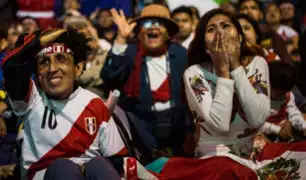 Hinchas peruanos compraron entradas falsas para el Perú vs. Argentina en La Bombonera