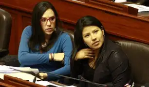 Congresistas Glave y Huilca generan polémica por hashtag