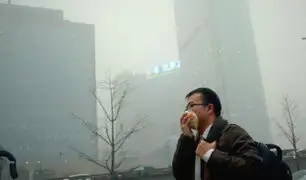 Pekín en alerta amarilla por contaminación del aire