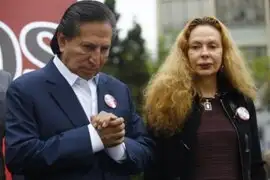 Juez confirmó congelamiento de cuentas de Alejandro Toledo y Eliane Karp