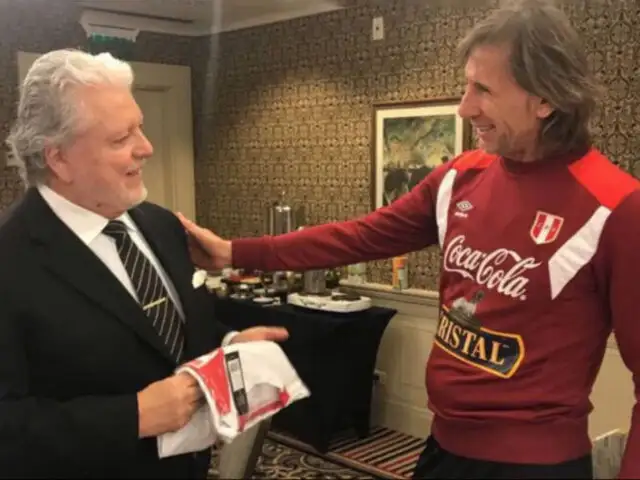 Embajador de Perú en Argentina visitó a los jugadores y les deseó suerte