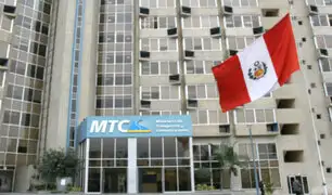 Trabajadores tomaron sede del MTC para exigir mejoras salariales