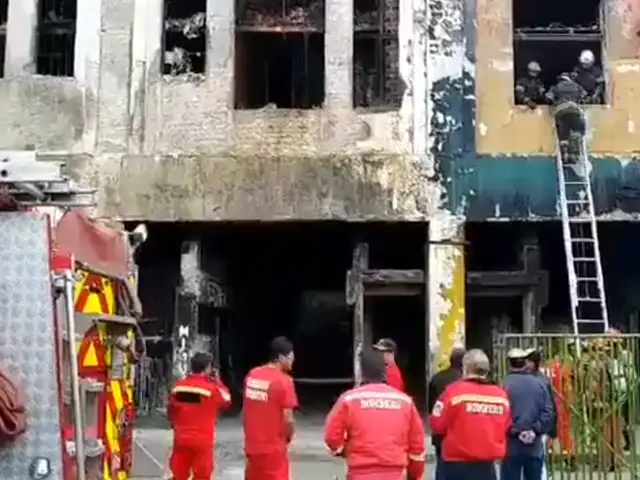 Reporte de nuevo incendio en galería Nicolini generó alarma en Las Malvinas