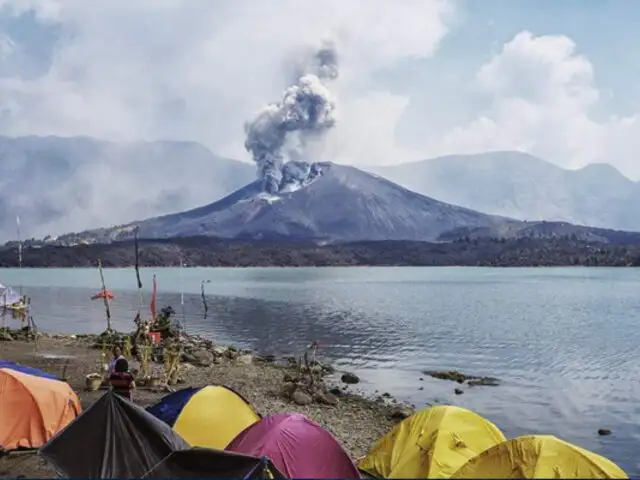 Indonesia: evacuan a 100 mil personas por volcán de Bali
