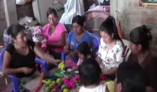 ADRA: mujeres artesanas elaboran adornos navideños para ayudar a damnificados