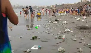 Playas de Lima en peligro: veraneantes dejan regueros de basura