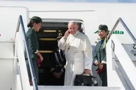 Papa Francisco  emprendió viaje hacia el Perú