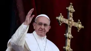 Papa Francisco sostiene un encuentro con obispos en Palacio arzobispal