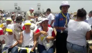 Francisco en Perú: Keiko Fujimori asiste a misa en Las Palmas