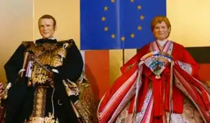 Una empresa japonesa ha creado muñecas típicas de Emmanuel Macron y Angela Merkel [VIDEO]