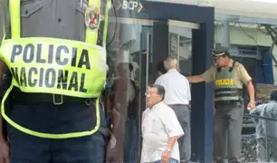 Policías volverán a custodiar agencias bancarias ante ola de asaltos