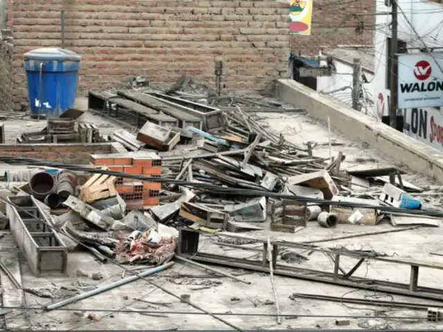 Techos de Lima son almacenes de chatarra que podrían generar incendios