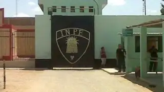 INPE traslada reos del penal de Piura a una prisión de Cerro de Pasco