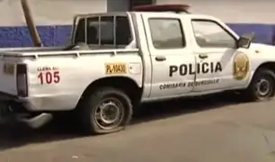 Vehículos se encuentran abandonados afuera de comisaría de Surquillo
