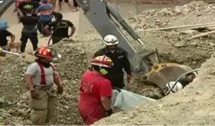 VMT: derrumbe de pared en obra de construcción deja dos obreros muertos