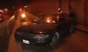 Cercado de Lima: auto se despista en avenida Alfonso Ugarte