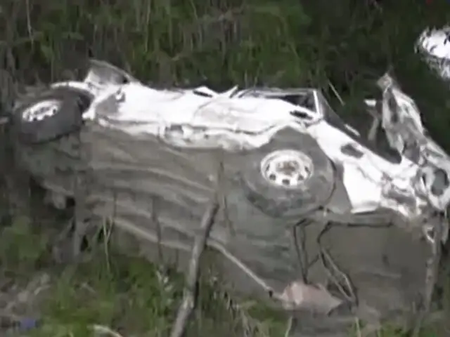 Cajamarca: cuatro muertos deja voladura de auto en abismo
