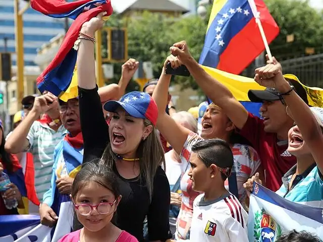 Migraciones entrega mil 330 permisos temporales de permanencia a ciudadanos venezolanos