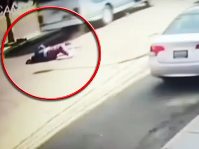 Trujillo: cobradora cae de combi y es arrollada por el vehículo que estaba en marcha