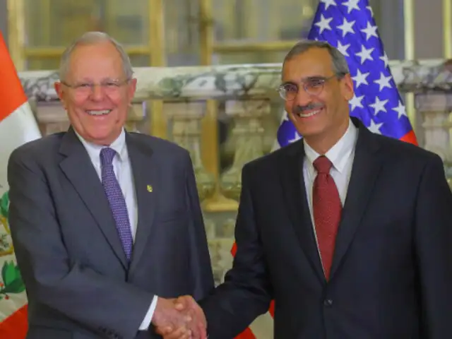 El embajador de EEUU respaldó al gobierno peruano por excluir a Maduro de la Cumbre