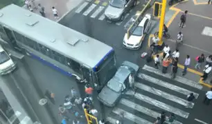 Bus del corredor azul protagoniza accidente de tránsito
