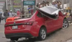 SJM: chofer muere tras chocar auto contra muro del Metro de Lima