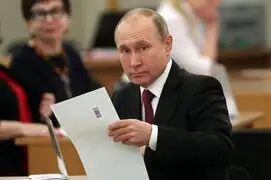 Presidente Vladimir Putin reelecto en Rusia con el 73,9 % de los votos
