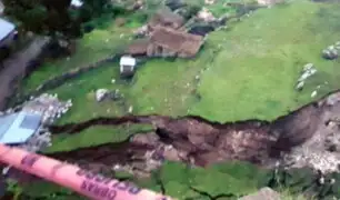 Huancavelica: colegio y carretera se hunden por falla geológica