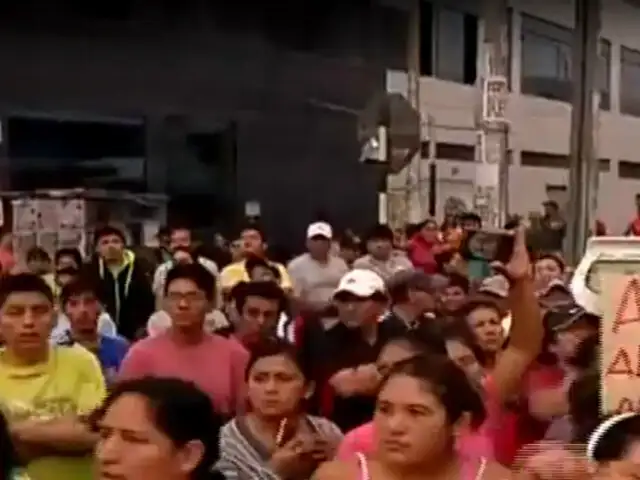 Panamericana Norte: continúan protestas por cierre de paraderos