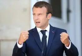 Presidente francés afirma que "no le ha declarado la guerra a Siria"