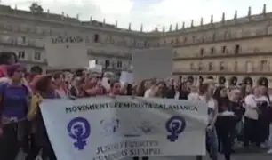 España: indignación por condena a sujetos acusados de violación grupal
