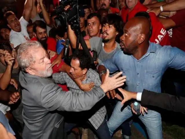 Brasil: varios heridos deja enfrentamiento durante ingreso de Lula a prisión