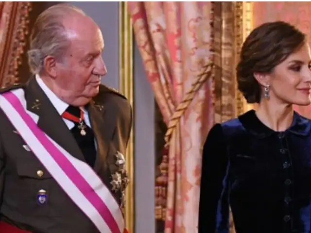 España: sospechan que rey Juan Carlos no dejó que reina Letizia lo visite en hospital