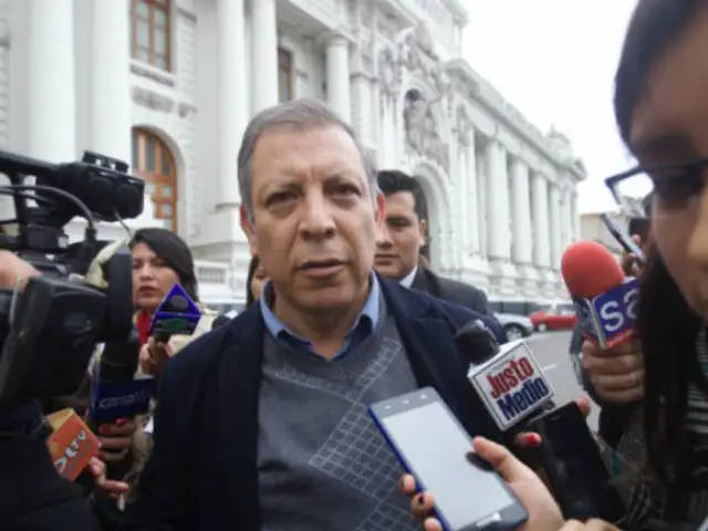 Marco Arana y delegación de Venezuela protagonizan incidente en Congreso