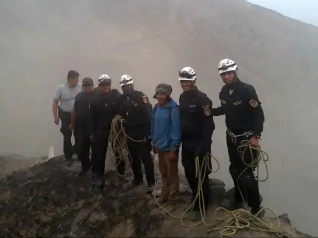 Rescatan a jóvenes que se perdieron en cerros de Cieneguilla