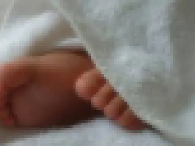 Pucallpa: madre adolescente abandona a recién nacido en una huerta