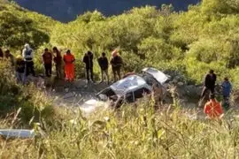 Huancavelica: seis muertos dejó caída de vehículo a abismo