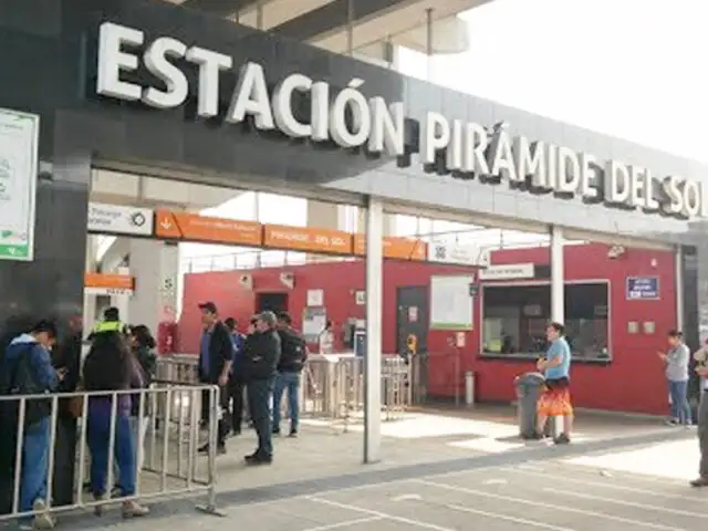 Metro de Lima: hombre cae a vías del tren en la estación Pirámide del Sol