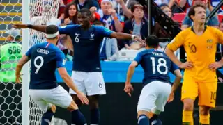 Francia derrotó 2-1 a Australia en un disputado partido de principio a fin