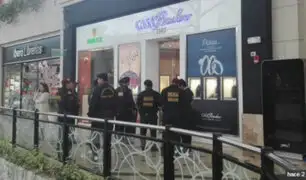 Terror en el Jockey: Banda integrada por extranjeros desata el pánico en centro comercial