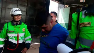 Detienen a policía que robaba autopartes junto a menor de edad en Chiclayo