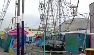 Feria de juegos infantiles invade la vía pública en Chorrillos