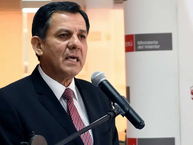 Presidente Vizcarra aceptó renuncia del ministro del Interior