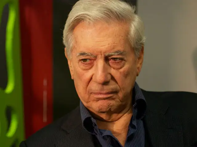 España: Mario Vargas Llosa hospitalizado de emergencia tras sufrir caída