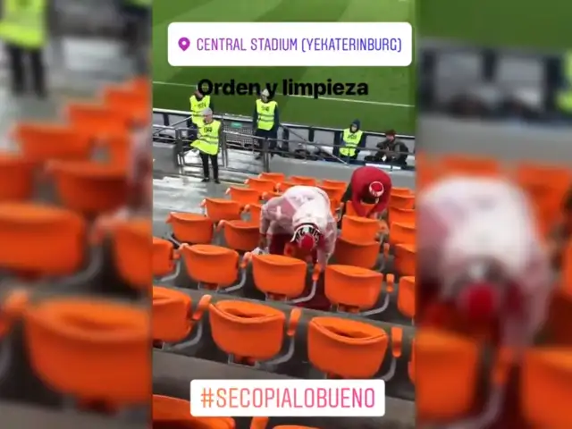 Tras derrota, hinchas peruanos también recogieron la basura del estadio Ekaterimburgo